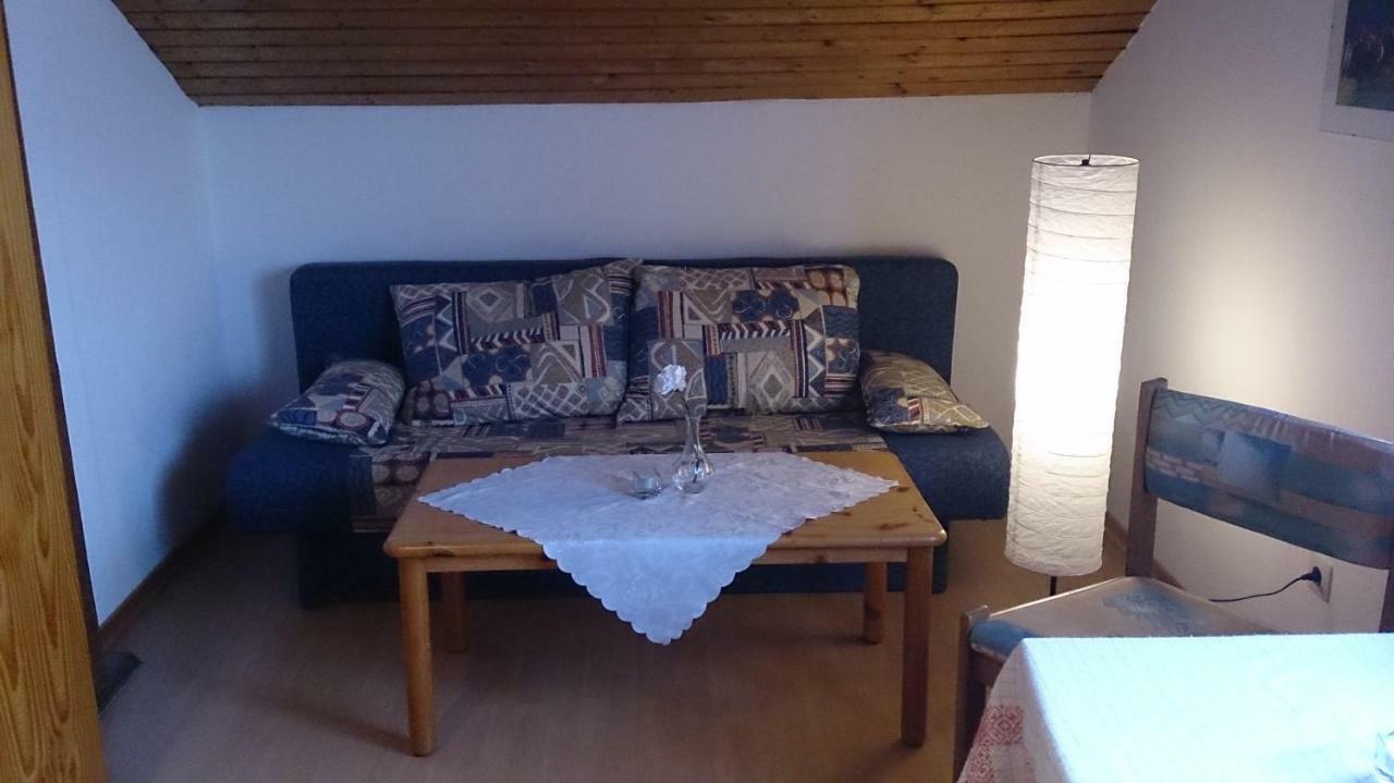 Gaestehaus Burgwald-Trekking Mittelsimtshausen 외부 사진