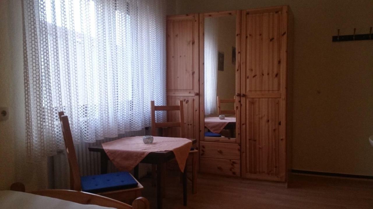 Gaestehaus Burgwald-Trekking Mittelsimtshausen 외부 사진